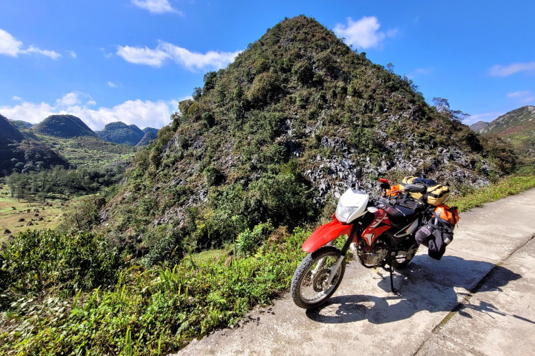 Про мотоцикл, экип и багаж