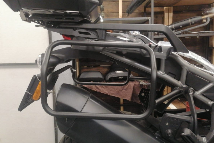 Боковые багажные рамки Pan America 1250 Harley Davidson на 2 кофра