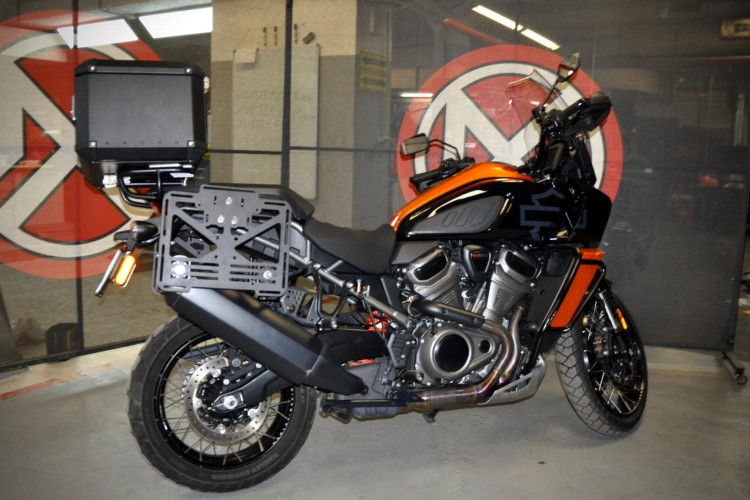 Багажник центральный Pan America 1250 Harley Davidson